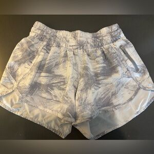 Lululemon Gray Patterned Athletic Shorts
